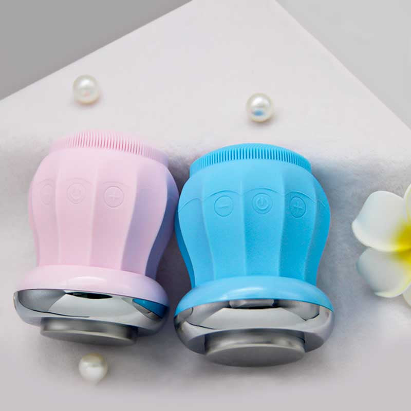MAX GLO Skin Importer and Silicone Cleanser