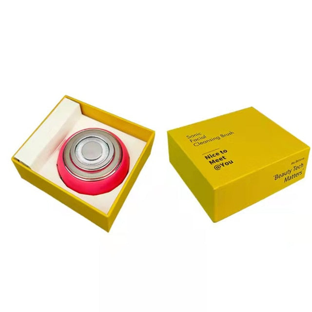 PROGLOW 3 in 1 Facial Cleanser and Rejuvenator Disc